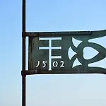 Mo * 塔林