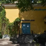 Mo 旅馆